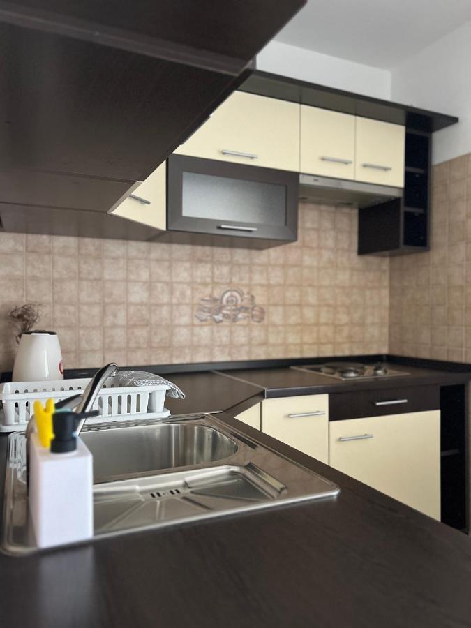 D.O.O. Yury Apartment Трогир Екстериор снимка