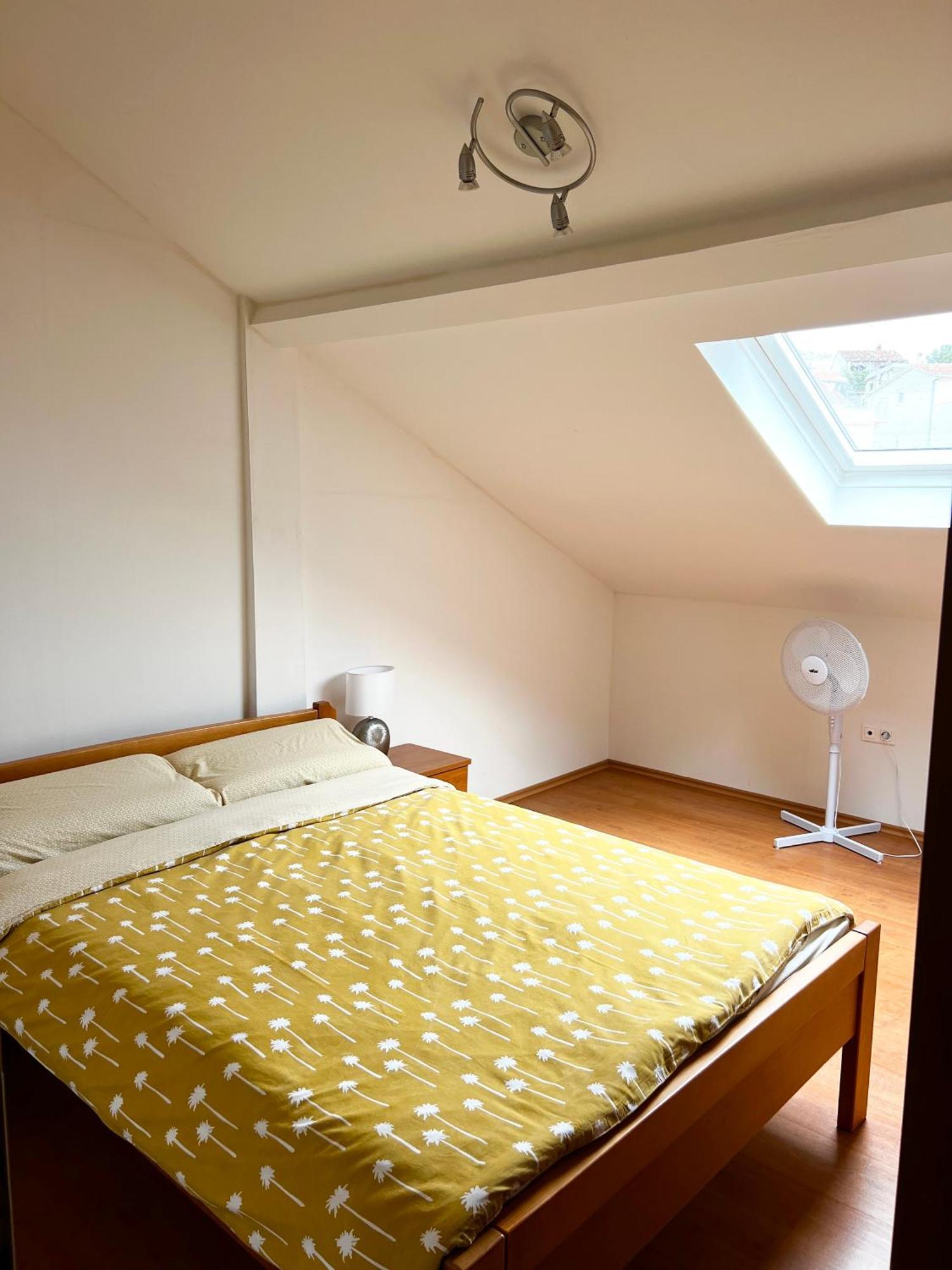 D.O.O. Yury Apartment Трогир Екстериор снимка