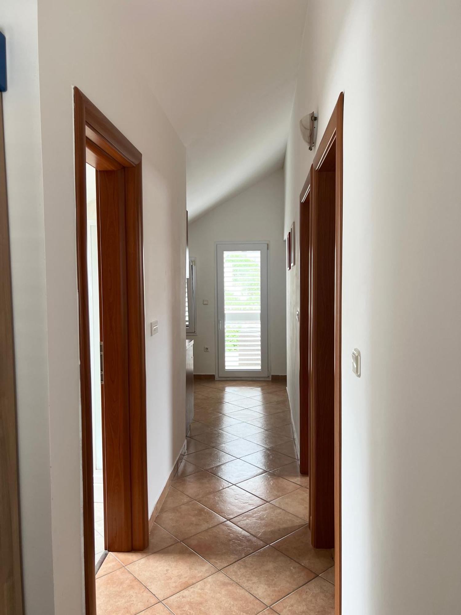 D.O.O. Yury Apartment Трогир Екстериор снимка