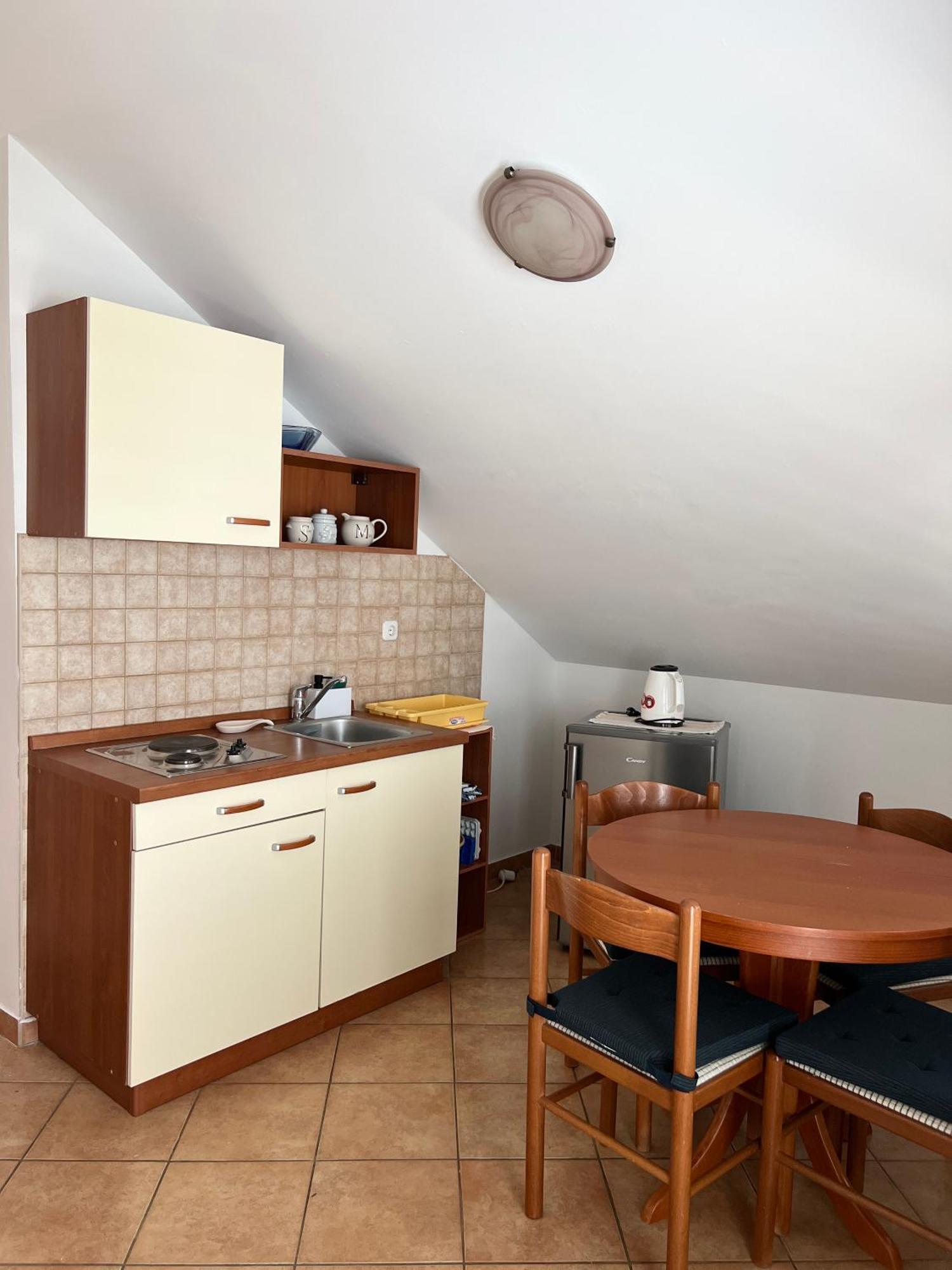 D.O.O. Yury Apartment Трогир Екстериор снимка